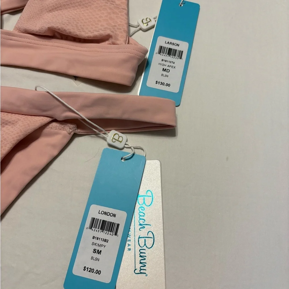 Beach Bunny Blush Bikini Set - Picture 2 of 3